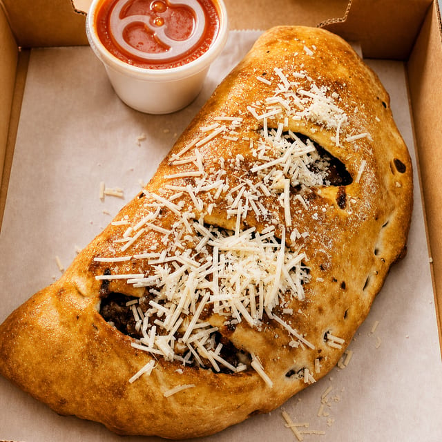 Romanos Special Stromboli.